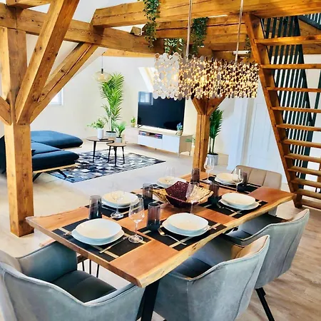 Eden - Penthouse-loft Ueber Den Daechern Kaufbeurens * Kaufbeuren