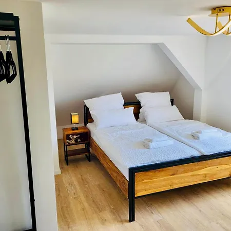 Eden - Penthouse-loft Ueber Den Daechern Kaufbeurens Apartment Kaufbeuren