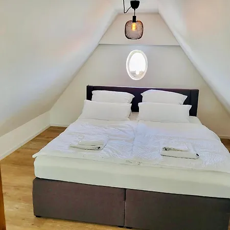 Eden - Penthouse-loft Ueber Den Daechern Kaufbeurens Apartment *