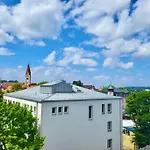 Eden - Penthouse-loft Ueber Den Daechern Kaufbeurens *