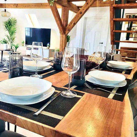 Appartement Eden - Penthouse-loft Ueber Den Daechern Kaufbeurens *