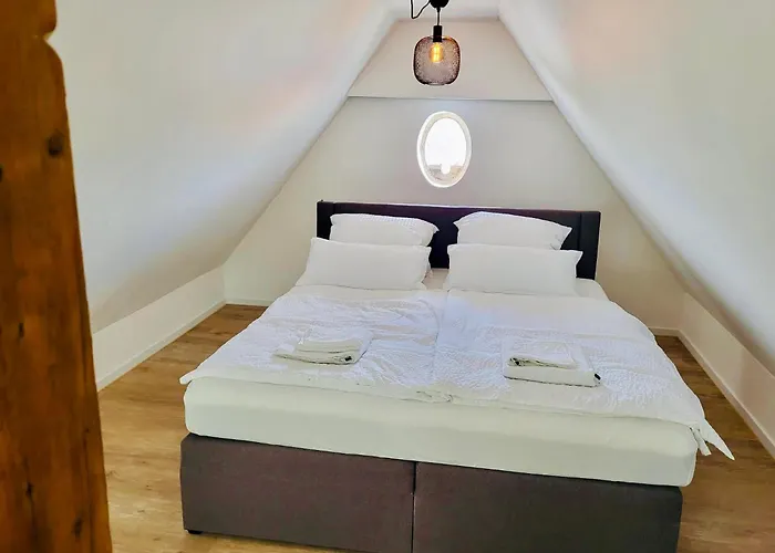 Eden - Penthouse-loft Ueber Den Daechern Kaufbeurens Appartement *