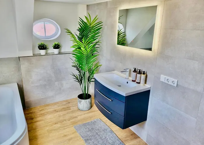 Eden - Penthouse-loft Ueber Den Daechern Kaufbeurens